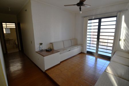 Casa à venda com 293m², 6 quartos e 10 vagasSala 3