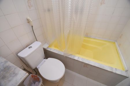 Casa à venda com 293m², 6 quartos e 10 vagasBanheiro 2