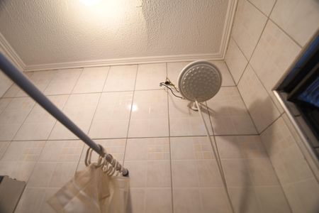 Casa à venda com 293m², 6 quartos e 10 vagasBanheiro de serviço