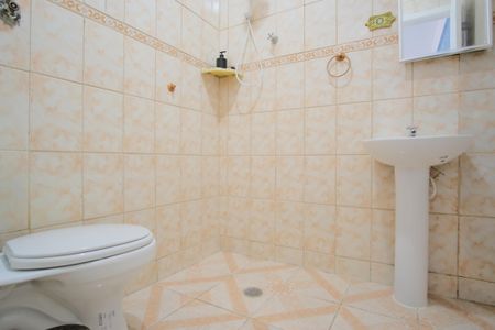 Casa à venda com 84m², 2 quartos e sem vagaBanheiro da Suíte