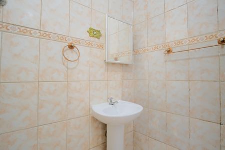 Casa à venda com 84m², 2 quartos e sem vagaBanheiro da Suíte