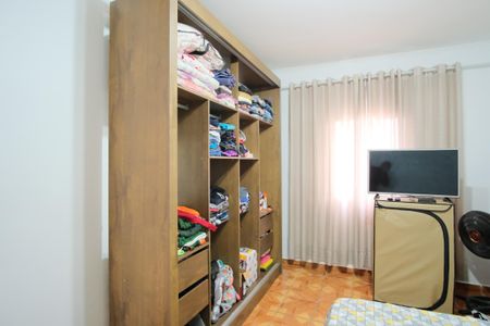 Casa à venda com 84m², 2 quartos e sem vagaQuarto