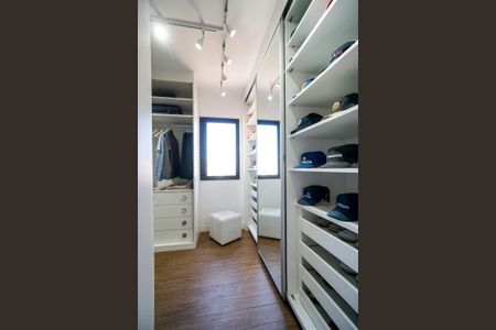 Apartamento à venda com 86m², 3 quartos e 2 vagasCloset da suíte