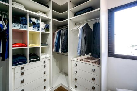 Apartamento à venda com 86m², 3 quartos e 2 vagasCloset da suíte