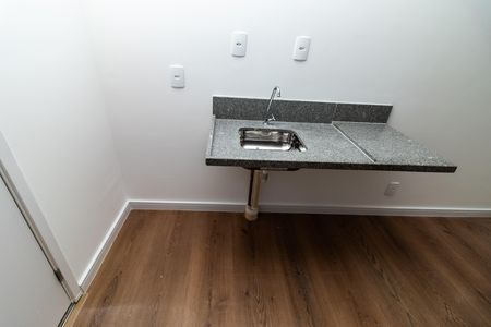 Studio à venda com 27m², 1 quarto e sem vaga Studio à venda com 27m², 1 quarto e sem vagaCozinha