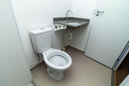 Studio à venda com 27m², 1 quarto e sem vaga Studio à venda com 27m², 1 quarto e sem vagaBanheiro