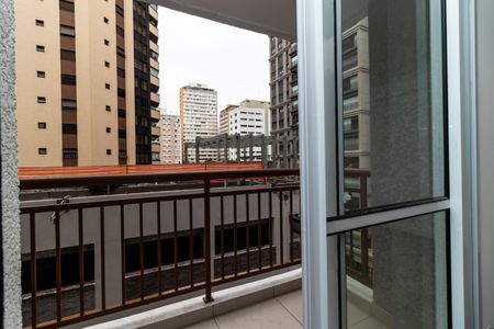 Studio à venda com 27m², 1 quarto e sem vaga Studio à venda com 27m², 1 quarto e sem vagaStúdio - Varanda