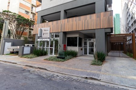 Apartamento à venda com 39m², 2 quartos e sem vaga Apartamento à venda com 39m², 2 quartos e sem vagaFachada e Portaria