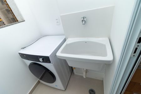 Apartamento à venda com 39m², 2 quartos e sem vaga Apartamento à venda com 39m², 2 quartos e sem vagaÁrea de Serviço