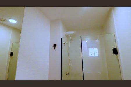 Apartamento à venda com 39m², 2 quartos e sem vaga Apartamento à venda com 39m², 2 quartos e sem vagaBanheiro