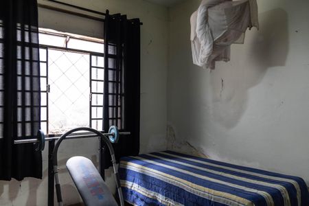 Casa à venda com 277m², 4 quartos e 2 vagas Casa à venda com 277m², 4 quartos e 2 vagasCasa 1 Quarto 3