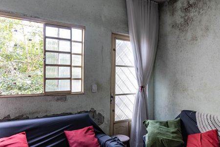 Casa à venda com 277m², 4 quartos e 2 vagas Casa à venda com 277m², 4 quartos e 2 vagasCasa 2 Sala