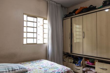 Casa à venda com 277m², 4 quartos e 2 vagas Casa à venda com 277m², 4 quartos e 2 vagasCasa 2 Quarto