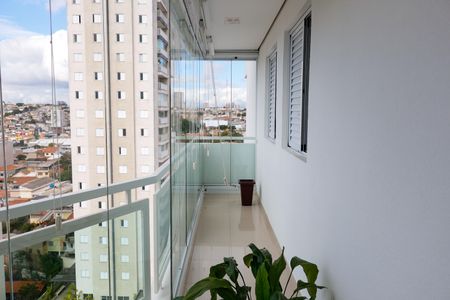 Apartamento à venda com 104m², 3 quartos e 2 vagas Apartamento à venda com 104m², 3 quartos e 2 vagasSacada