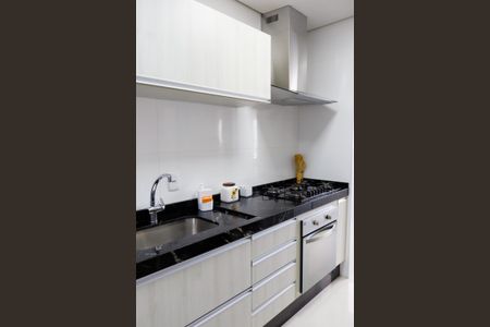 Apartamento à venda com 104m², 3 quartos e 2 vagas Apartamento à venda com 104m², 3 quartos e 2 vagasCozinha