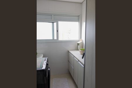 Apartamento à venda com 104m², 3 quartos e 2 vagas Apartamento à venda com 104m², 3 quartos e 2 vagasÁrea de Serviço