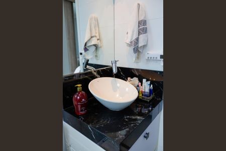 Apartamento à venda com 104m², 3 quartos e 2 vagas Apartamento à venda com 104m², 3 quartos e 2 vagasBanheiro da Suíte 3