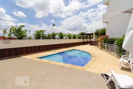 Apartamento à venda com 104m², 3 quartos e 2 vagas Apartamento à venda com 104m², 3 quartos e 2 vagasÁrea comum - Piscina