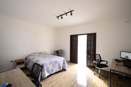 Casa para alugar com 100m², 1 quarto e 1 vagaQuarto