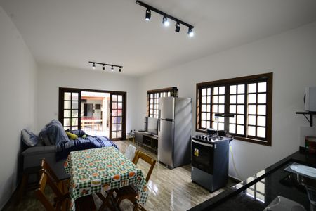 Casa para alugar com 100m², 1 quarto e 1 vagaSala/Cozinha