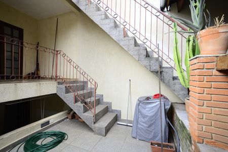 Casa para alugar com 100m², 1 quarto e 1 vagaÁrea de Serviço