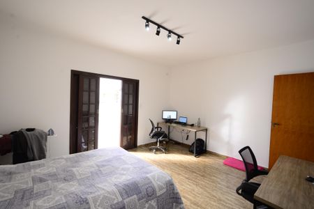 Casa para alugar com 100m², 1 quarto e 1 vagaQuarto