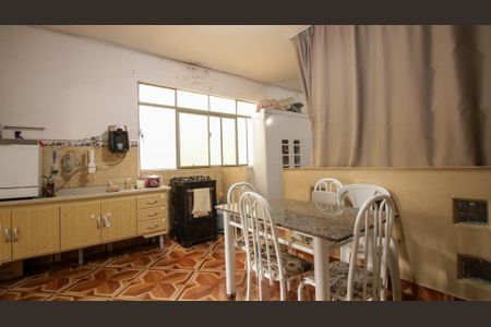 Casa à venda com 364m², 3 quartos e 2 vagas Casa à venda com 364m², 3 quartos e 2 vagasCozinha - Casa 2