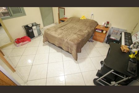 Casa à venda com 364m², 3 quartos e 2 vagas Casa à venda com 364m², 3 quartos e 2 vagasQuarto 2 - Casa 2