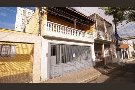 Casa à venda com 364m², 3 quartos e 2 vagas Casa à venda com 364m², 3 quartos e 2 vagasFachada
