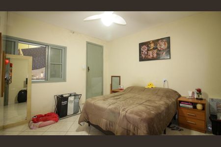 Casa à venda com 364m², 3 quartos e 2 vagas Casa à venda com 364m², 3 quartos e 2 vagasQuarto 2 - Casa 2