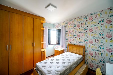 Apartamento à venda com 122m², 3 quartos e 2 vagasQuarto 02