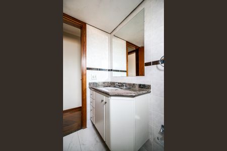 Apartamento à venda com 122m², 3 quartos e 2 vagasBanheiro Social