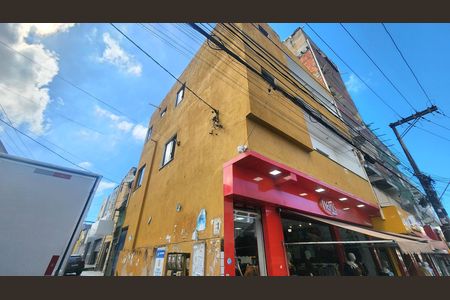 Casa para alugar com 60m², 2 quartos e sem vaga Casa para alugar com 60m², 2 quartos e sem vagaFachada