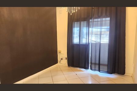 Casa para alugar com 60m², 2 quartos e sem vaga Casa para alugar com 60m², 2 quartos e sem vagaSala