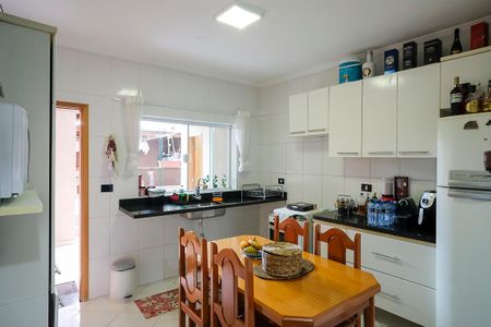 Casa à venda com 130m², 4 quartos e 2 vagasCasa 1 - Cozinha