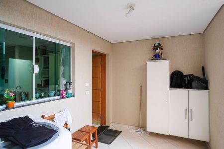 Casa à venda com 130m², 4 quartos e 2 vagasCasa 1 - Área de serviço