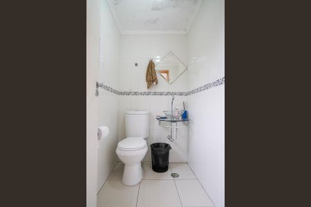 Casa à venda com 130m², 4 quartos e 2 vagasCasa 1 - Lavabo