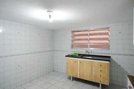 Casa à venda com 130m², 4 quartos e 2 vagasCasa 2 - Cozinha