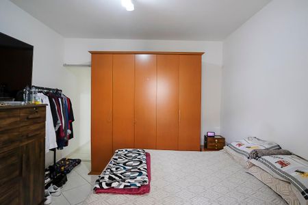 Casa à venda com 130m², 4 quartos e 2 vagasCasa 1 - Suíte 1