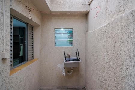 Casa à venda com 130m², 4 quartos e 2 vagasCasa 2 - Área de serviço