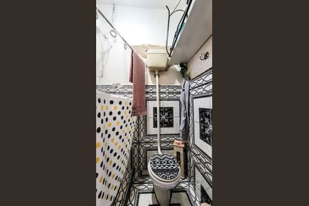 Casa à venda com 150m², 3 quartos e 2 vagasBanheiro - Casa 1