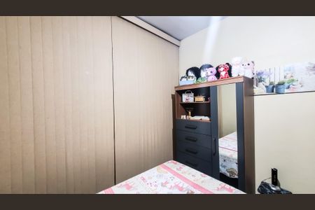 Casa à venda com 150m², 3 quartos e 2 vagasQuarto - Casa 1