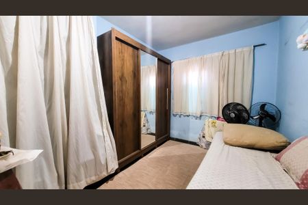 Casa à venda com 150m², 3 quartos e 2 vagasQuarto 2 - Casa 2