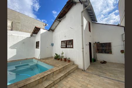 Casa à venda com 156m², 3 quartos e sem vagaÁrea Externa
