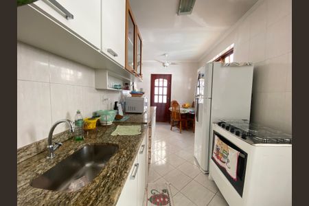 Casa à venda com 156m², 3 quartos e sem vagaCozinha