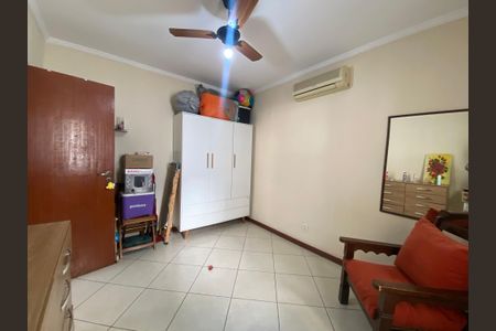 Casa à venda com 156m², 3 quartos e sem vagaQuarto 2