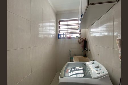 Casa à venda com 156m², 3 quartos e sem vagaÁrea de Serviço