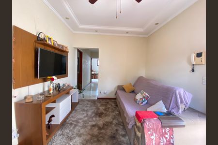 Casa à venda com 156m², 3 quartos e sem vagaSala