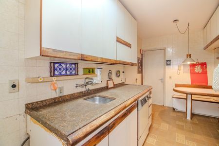 Apartamento à venda com 110m², 3 quartos e 1 vagaCozinha e Área de Serviço