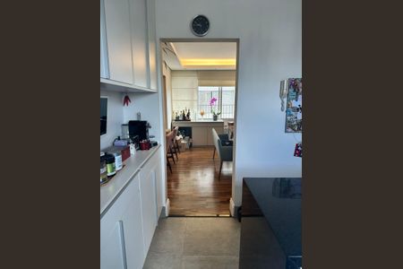 Apartamento à venda com 88m², 2 quartos e 2 vagasCozinha